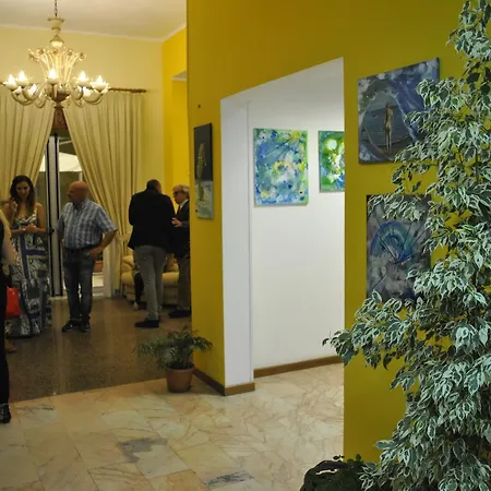 Hotel Nuovo Faro 2*